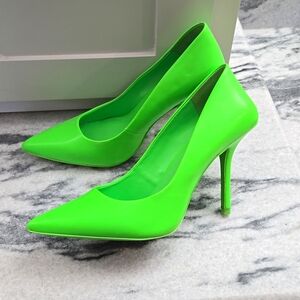 Lime green Aldo heels size 9